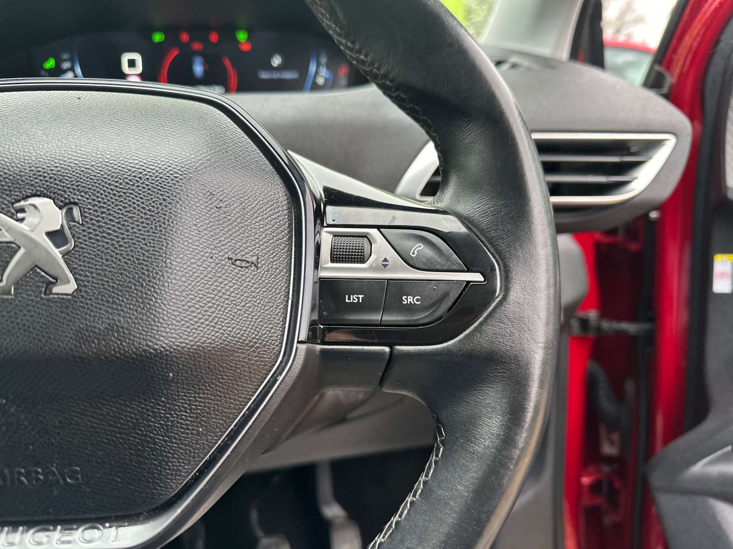 Used Peugeot 3008 2017 for sale - 77392220: Photo 28