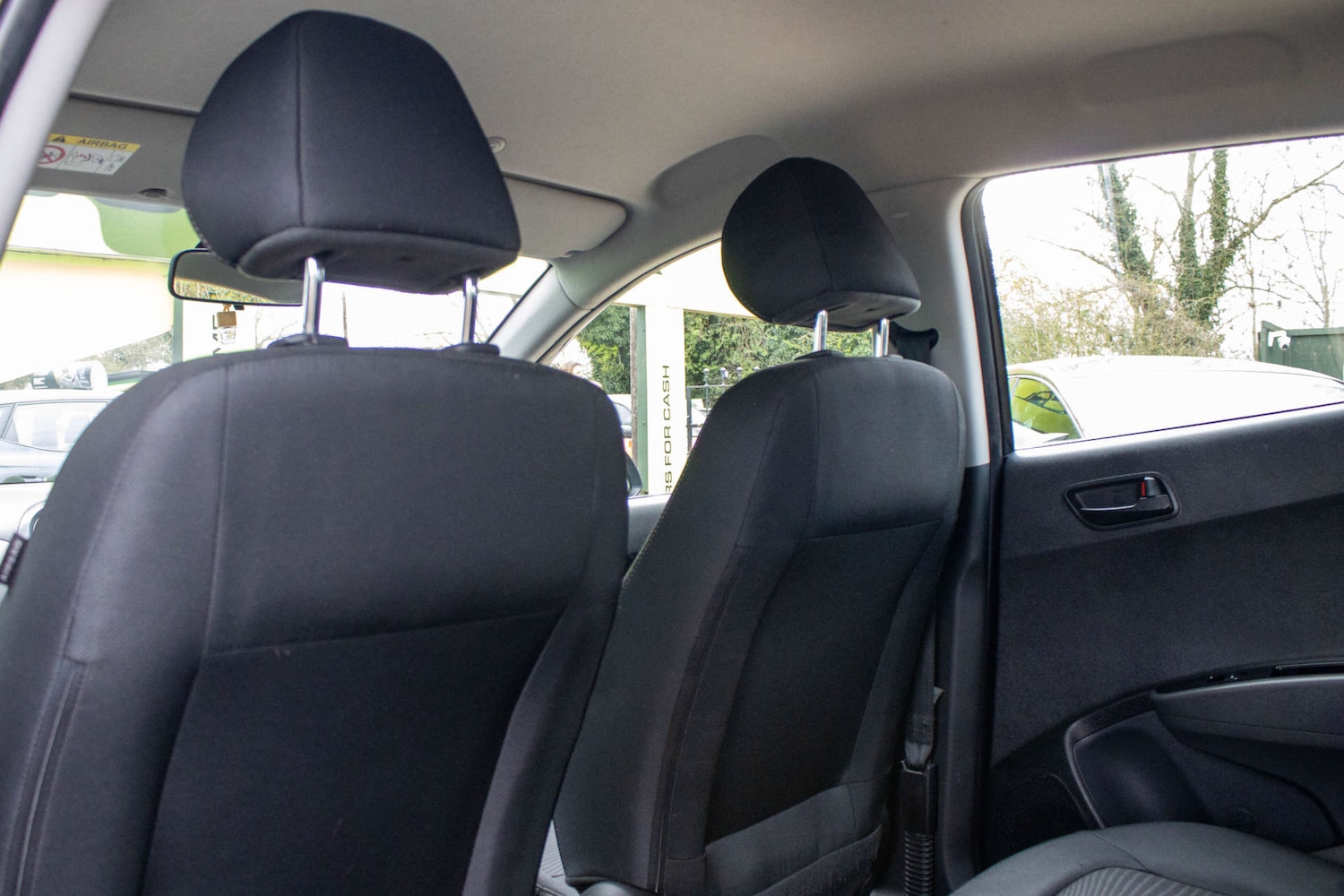 Used Hyundai i10 2017 for sale - 78056687: Photo 12