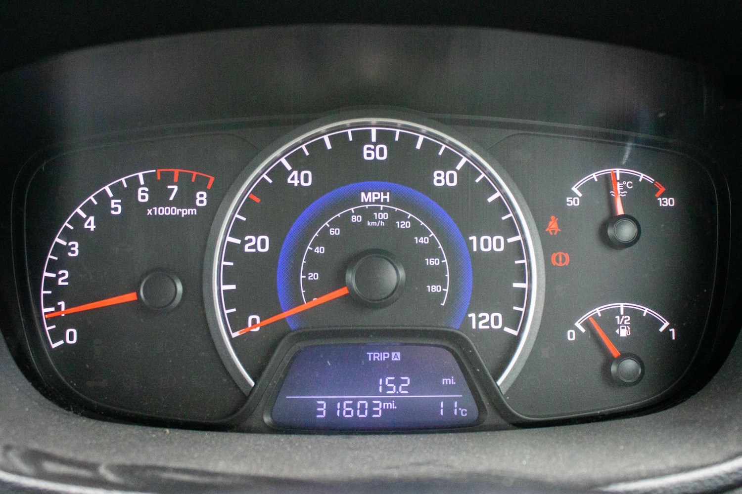 Used Hyundai i10 2017 for sale - 78056687: Photo 16