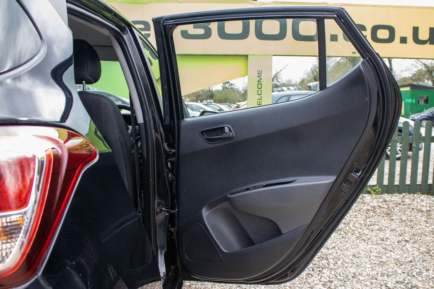 Used Hyundai i10 2017 for sale - 78056687: Photo 39