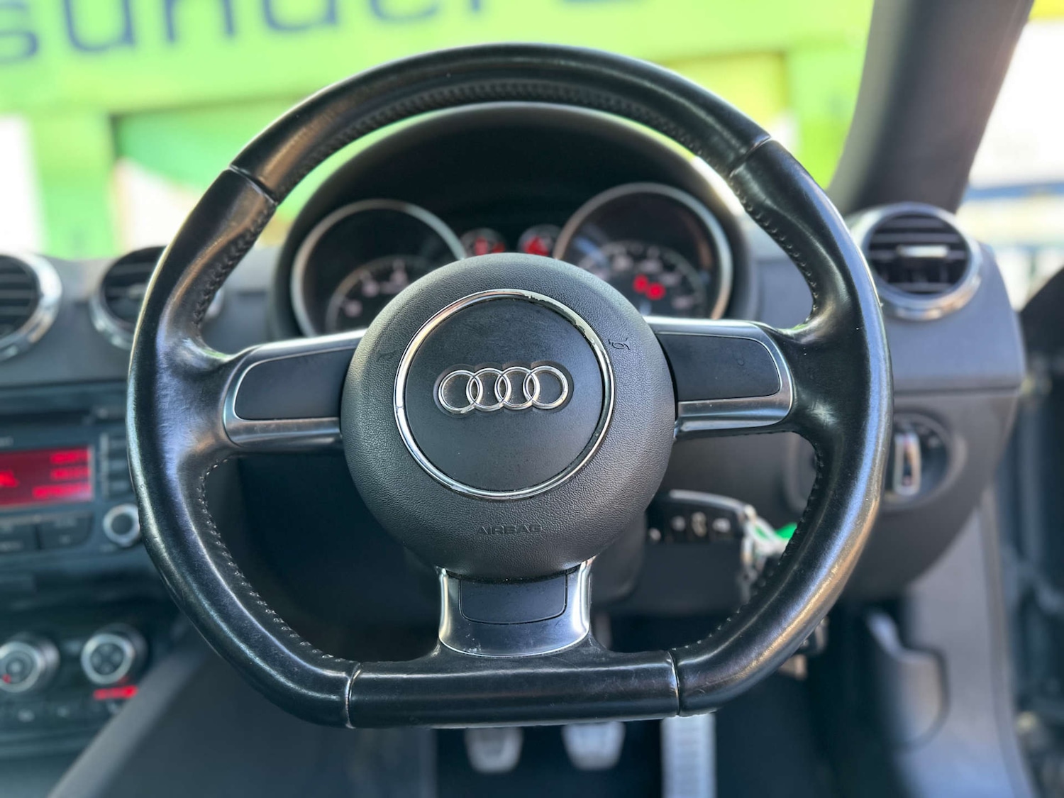 Used Audi TT 2011 for sale - 76698003: Photo 21