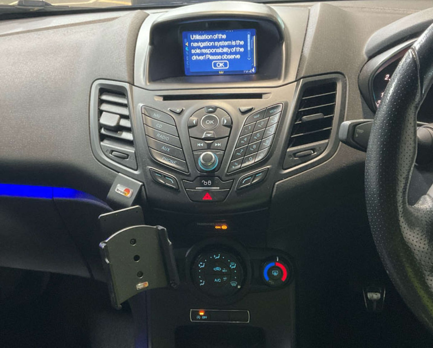 Used Ford Fiesta 2017 for sale - 76846825: Photo 2