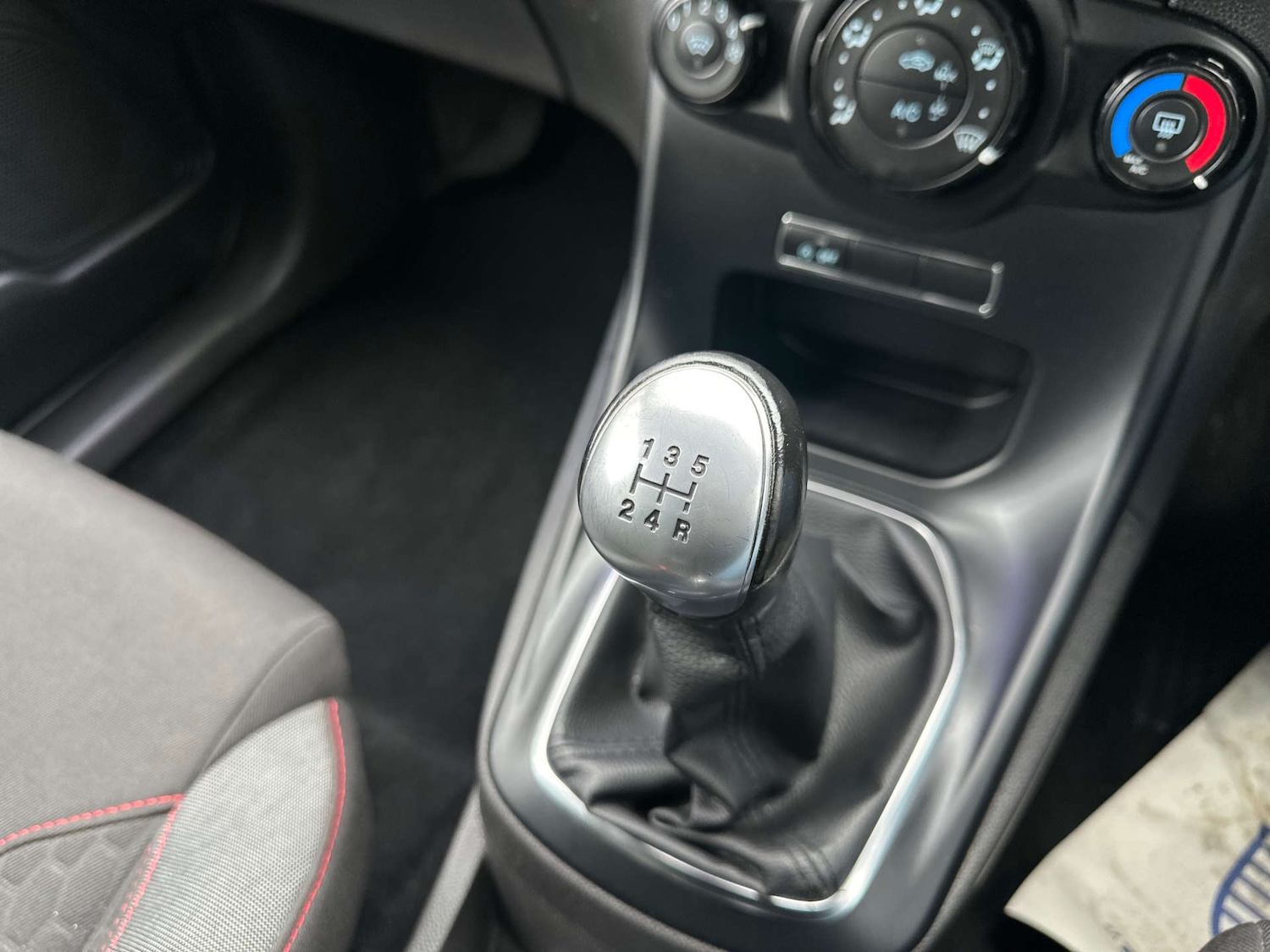 Used Ford Fiesta 2017 for sale - 76846825: Photo 24