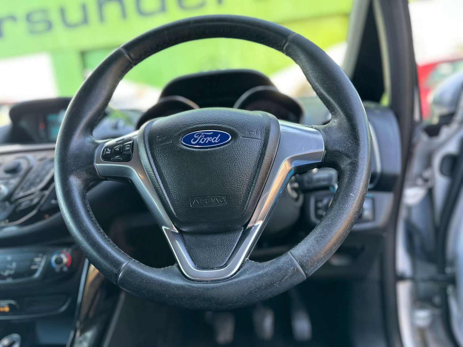 Used Ford B-MAX 2014 for sale - 76940187: Photo 31