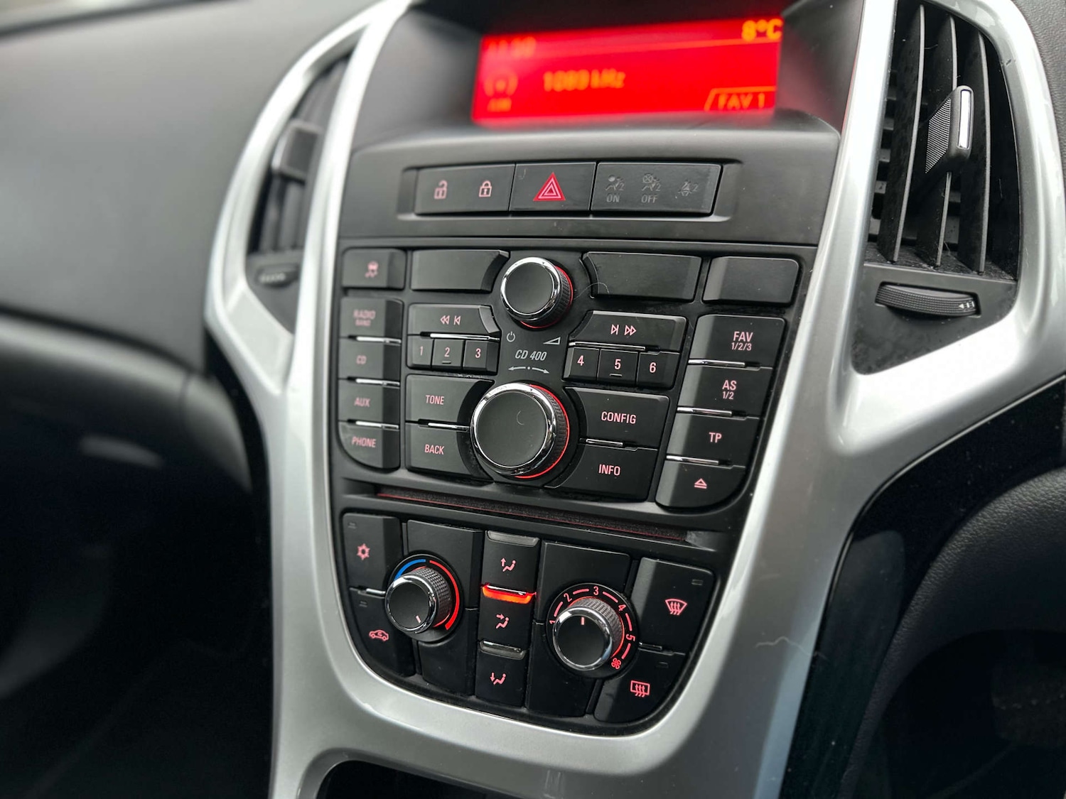 Used Vauxhall Astra 2012 for sale - 77113466: Photo 21