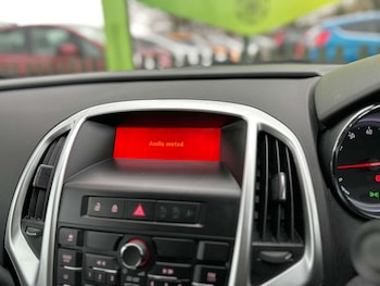 Used Vauxhall Astra 2012 for sale - 77113466: Photo