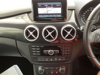 Used Mercedes-Benz B Class 2014 for sale - 78819686: Photo