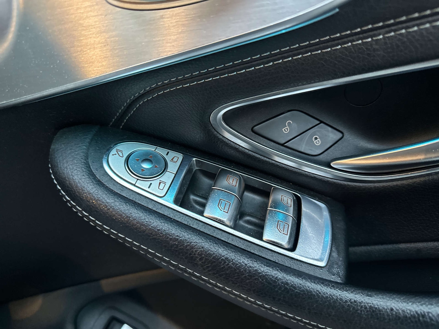 Used Mercedes-Benz C Class 2017 for sale - 76764997: Photo 35