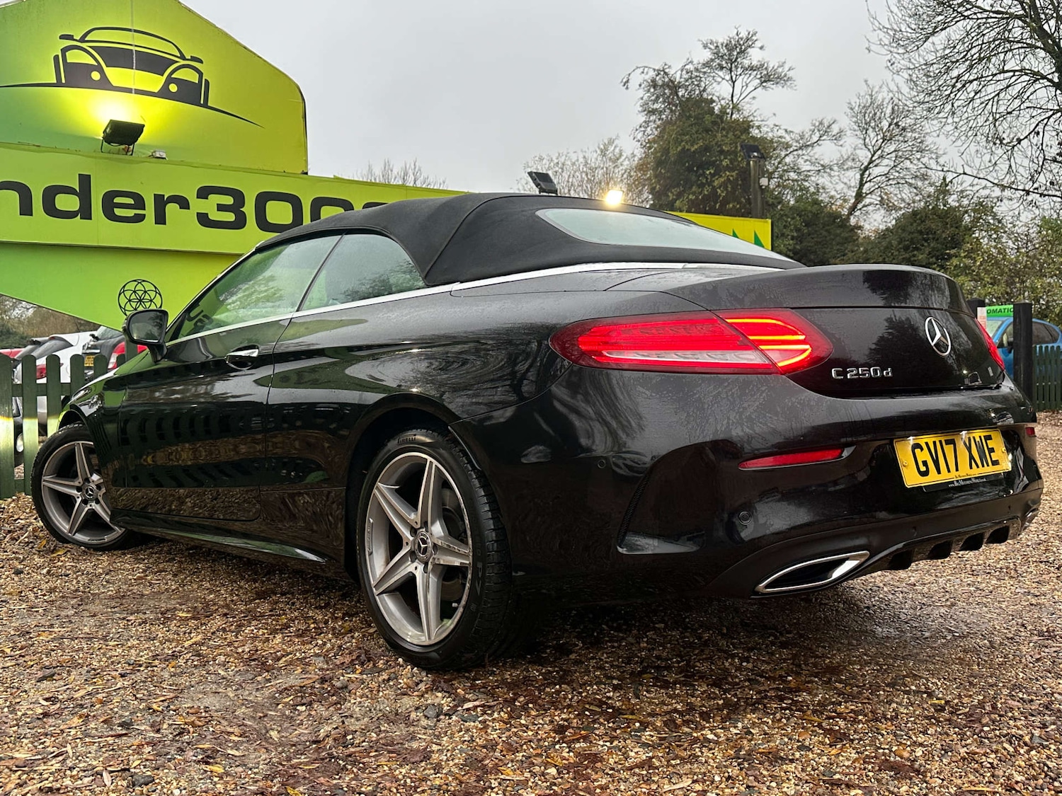 Used Mercedes-Benz C Class 2017 for sale - 76764997: Photo 5