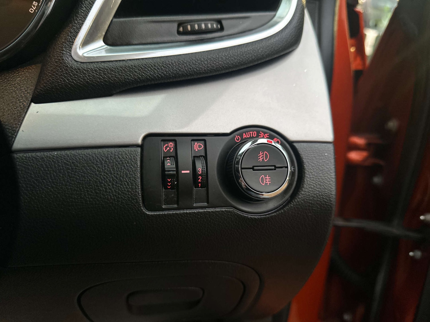 Used Vauxhall Mokka 2015 for sale - 76829791: Photo 28