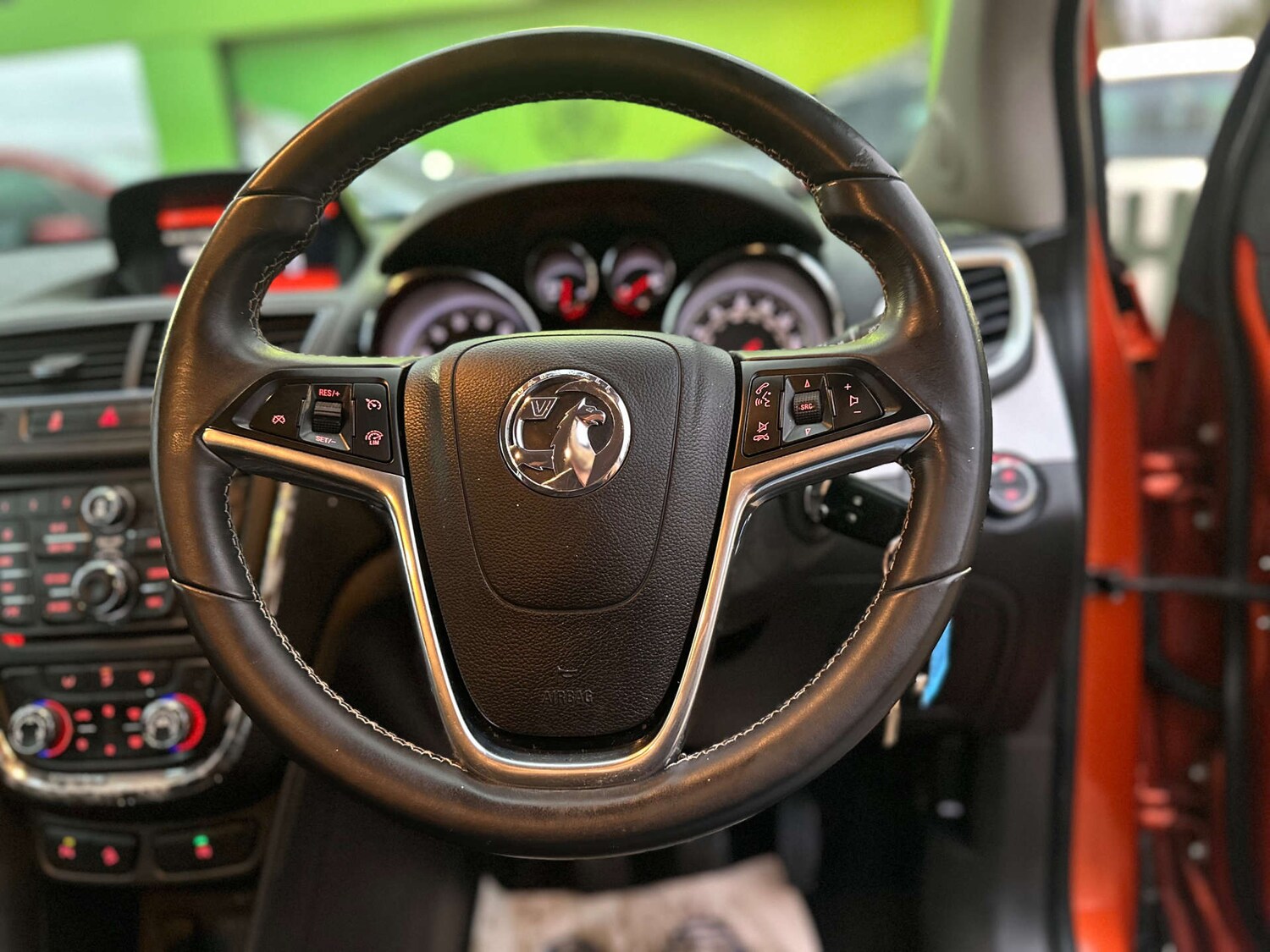 Used Vauxhall Mokka 2015 for sale - 76829791: Photo 31