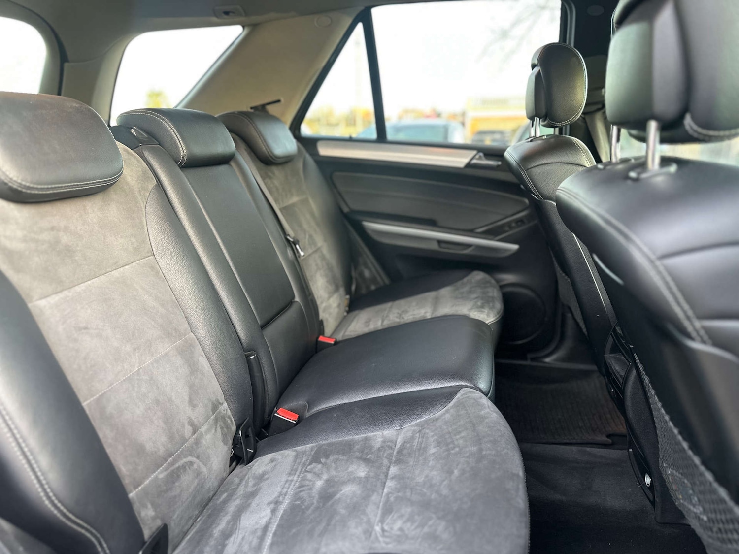 Used Mercedes-Benz M Class 2010 for sale - 77326057: Photo 15