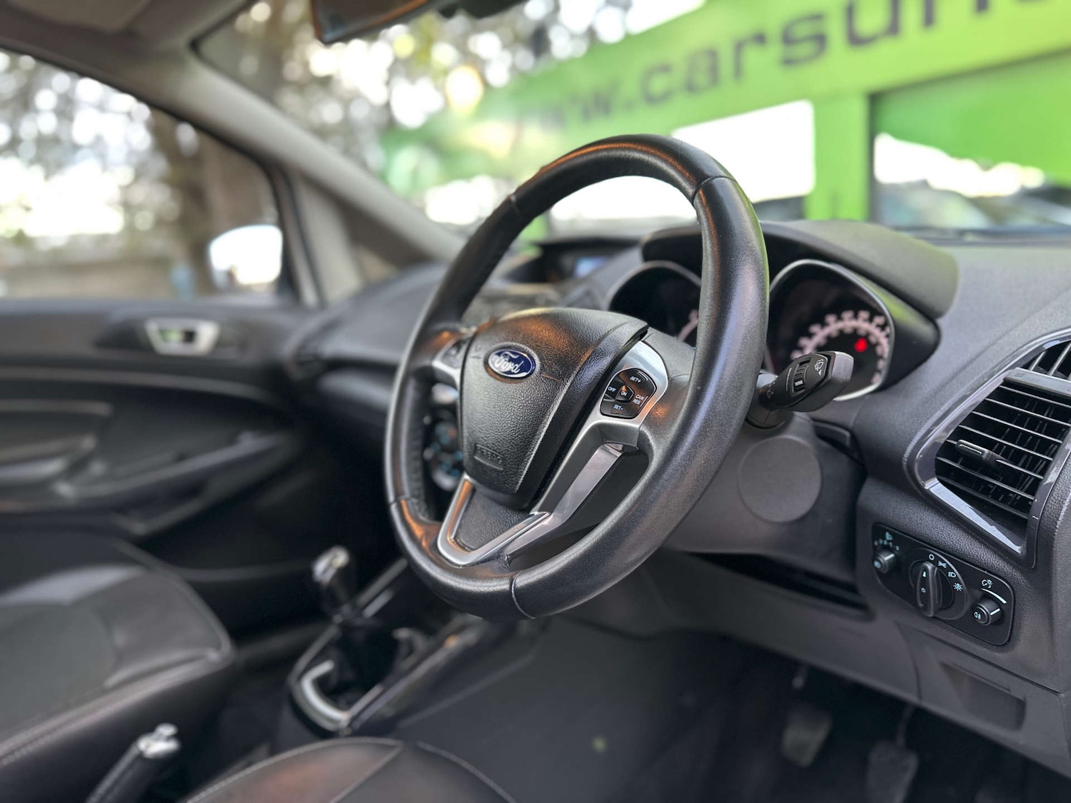 Used Ford Ecosport 2017 for sale - 76316523: Photo 2