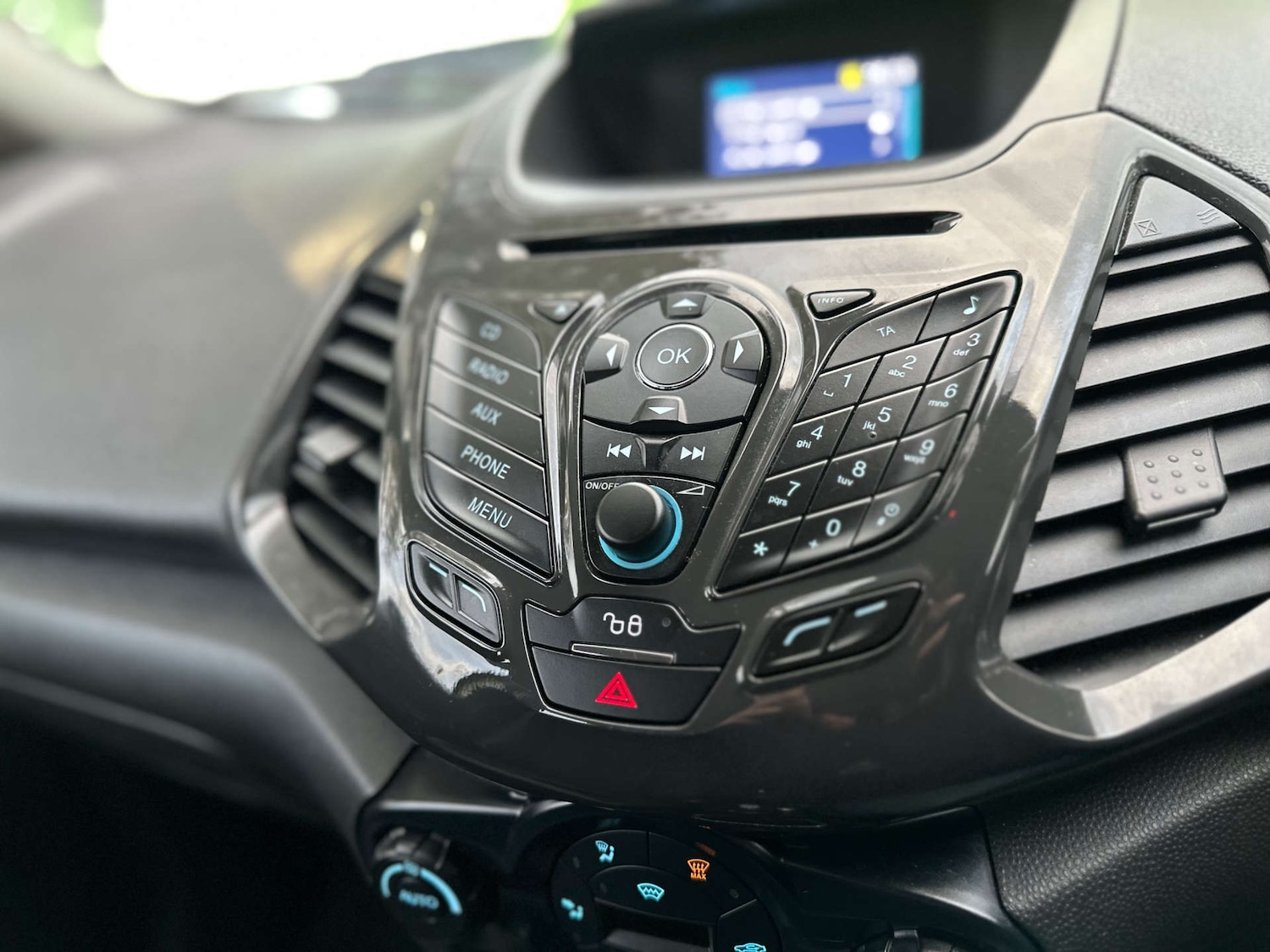 Used Ford Ecosport 2017 for sale - 76316523: Photo 21