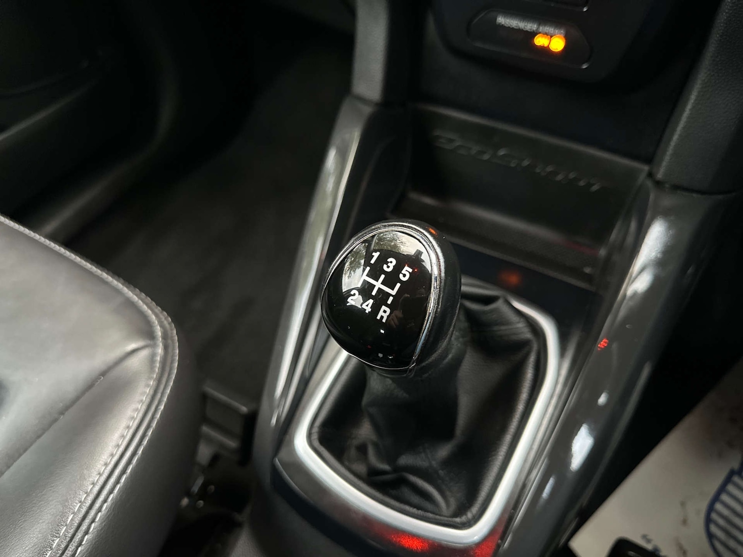 Used Ford Ecosport 2017 for sale - 76316523: Photo 28