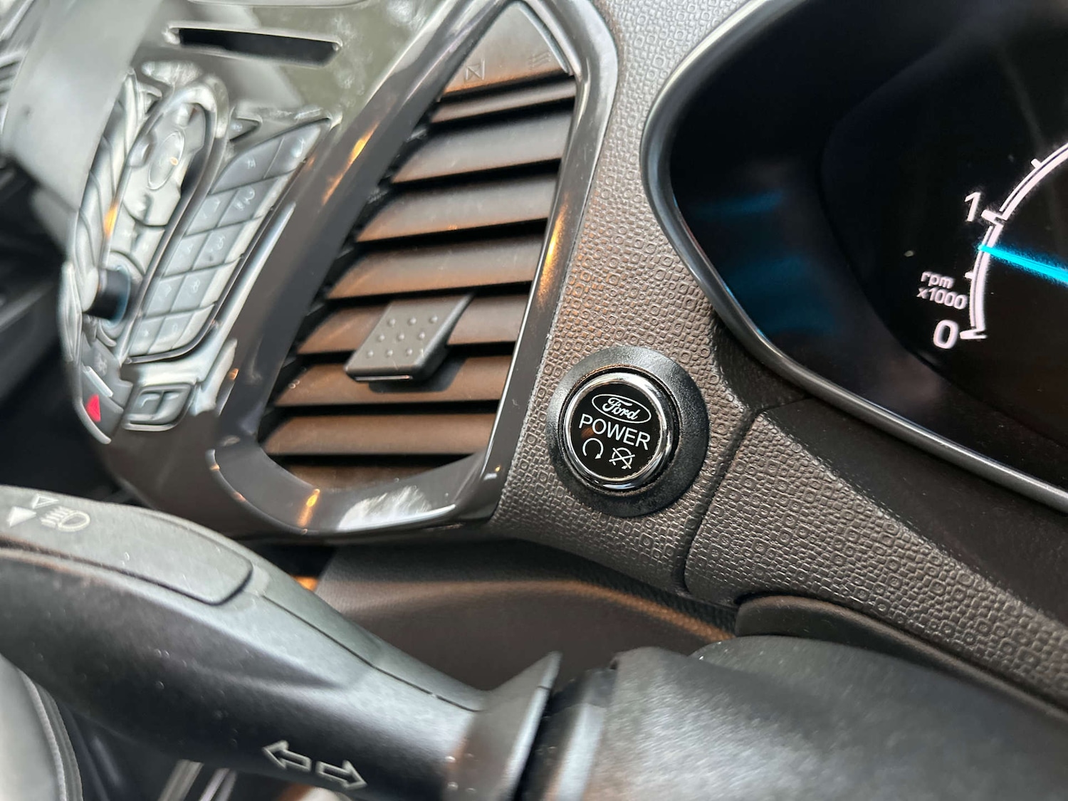 Used Ford Ecosport 2017 for sale - 76316523: Photo 30