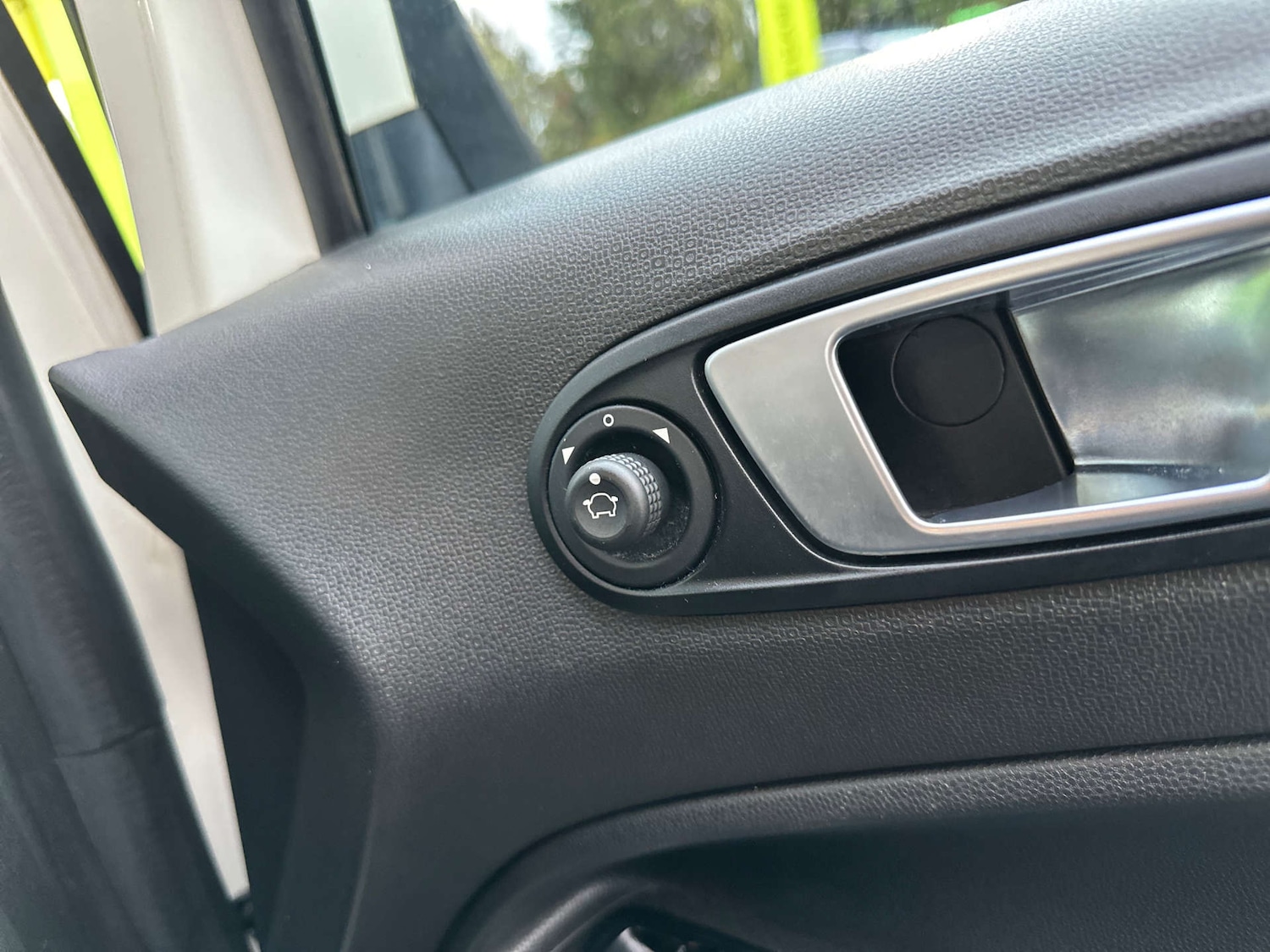 Used Ford Ecosport 2017 for sale - 76316523: Photo 33