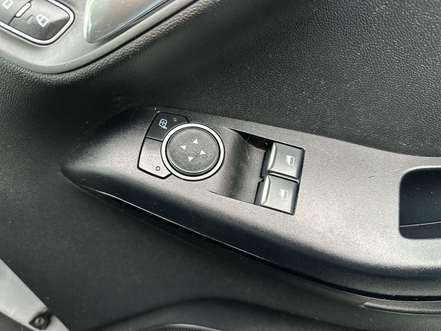 Used Ford Fiesta 2018 for sale - 77172420: Photo 32