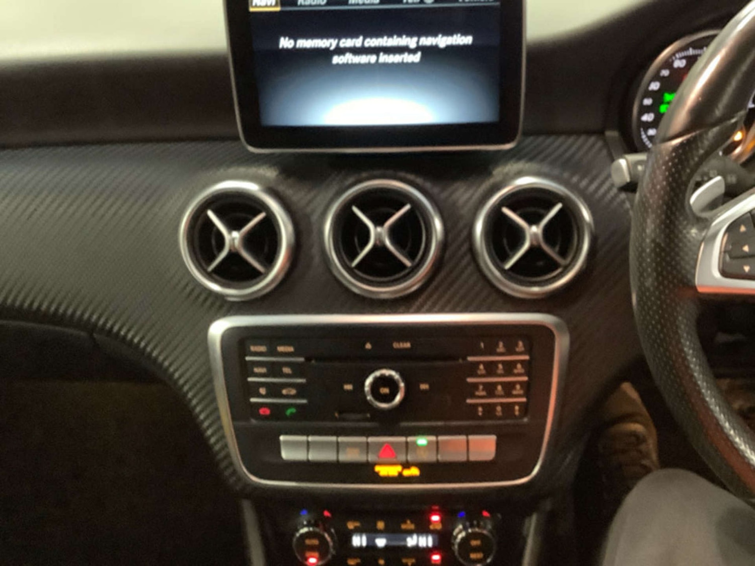 Used Mercedes-Benz A-Class 2016 for sale - 77416878: Photo 2