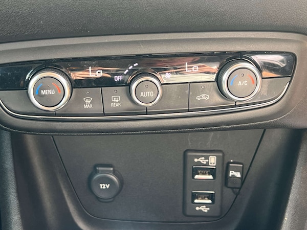 Used Vauxhall Crossland X 2018 for sale - 76266410: Photo 21
