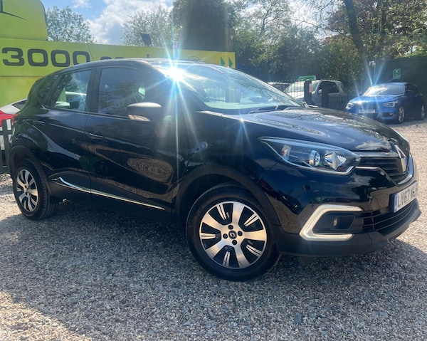 Used Renault Captur 2017 for sale - 74526524: Photo 4