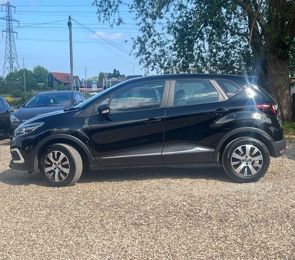 Used Renault Captur 2017 for sale - 74526524: Photo 5