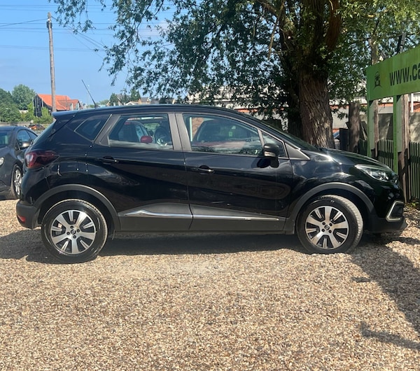 Used Renault Captur 2017 for sale - 74526524: Photo 9
