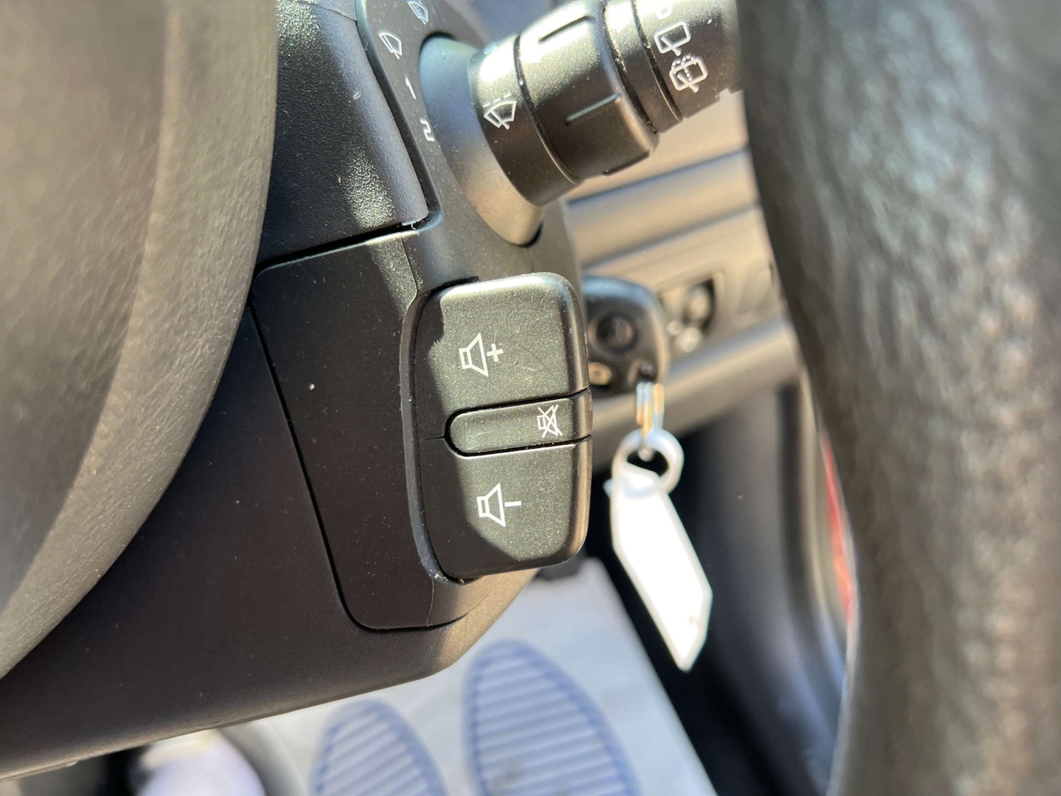 Used Renault Clio 2009 for sale - 76757128: Photo 16