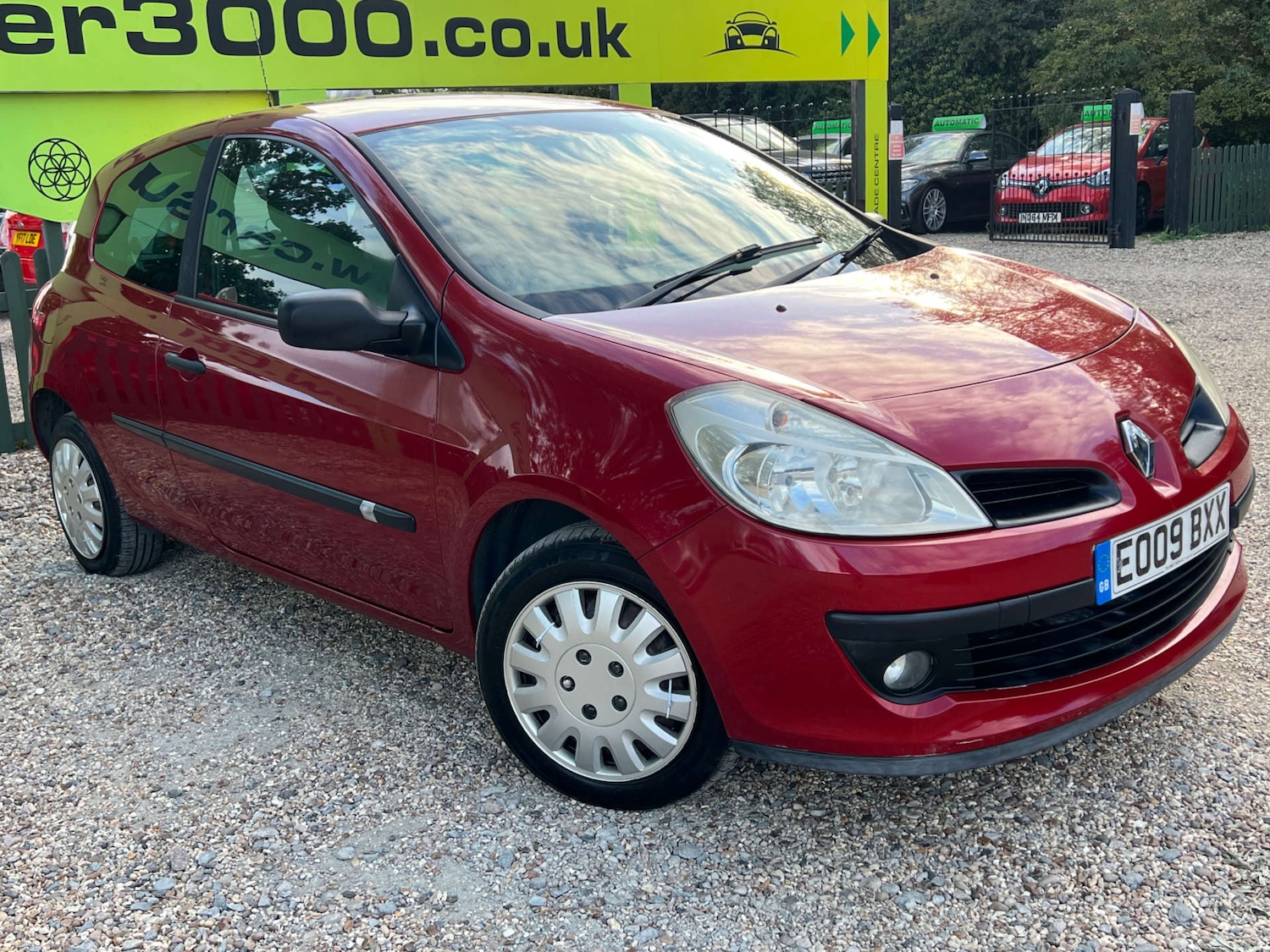 Used Renault Clio 2009 for sale - 76757128: Photo 4