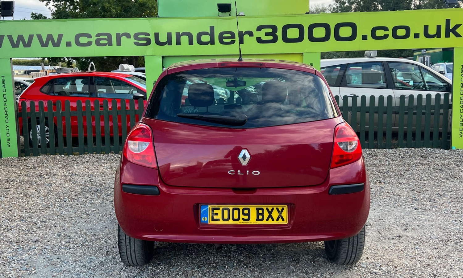 Used Renault Clio 2009 for sale - 76757128: Photo 8