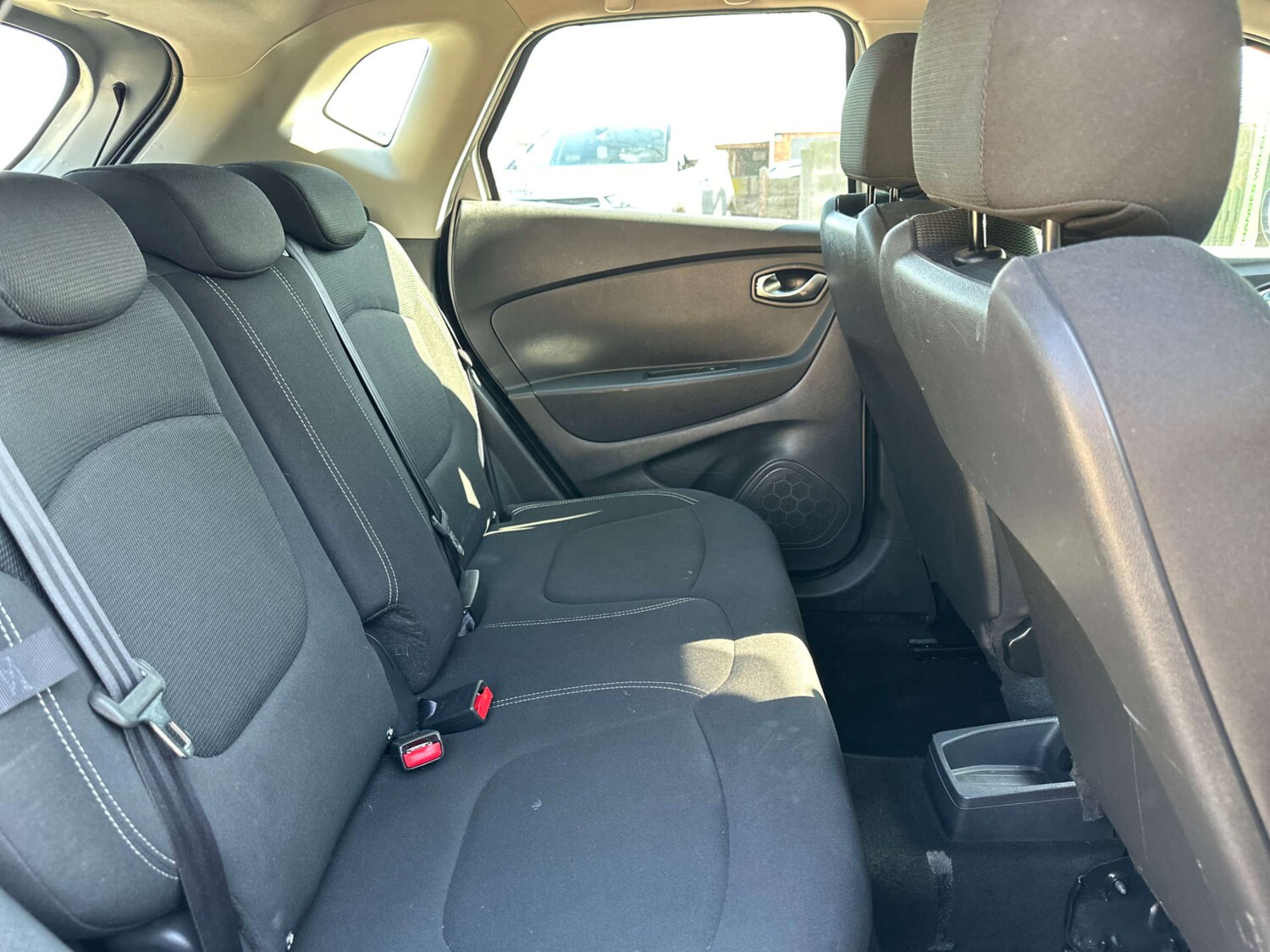 Used Renault Captur 2019 for sale - 77931998: Photo 12