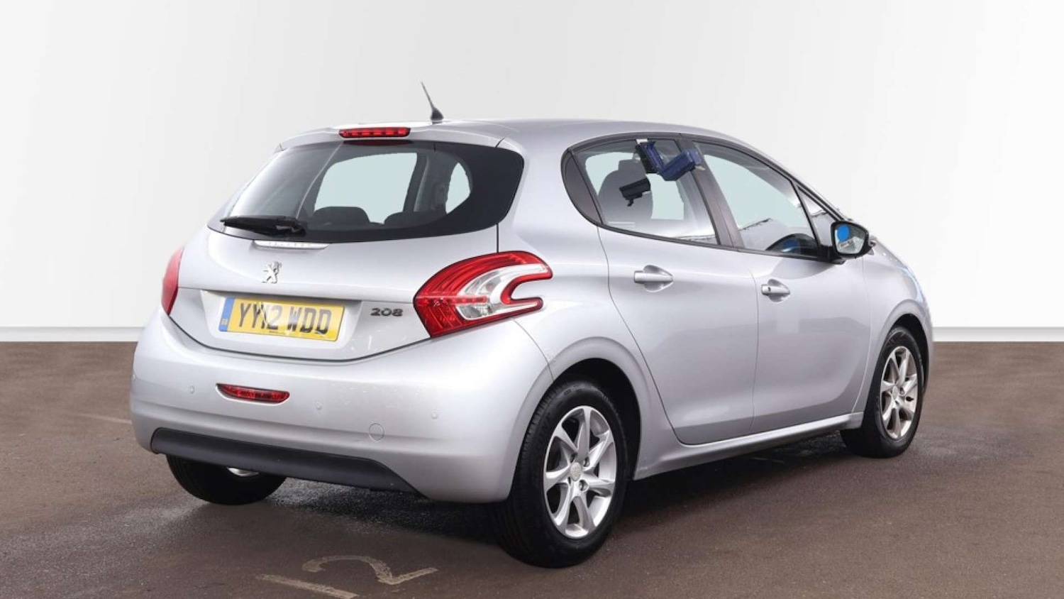 Used Peugeot 208 2012 for sale - 77378366: Photo 7