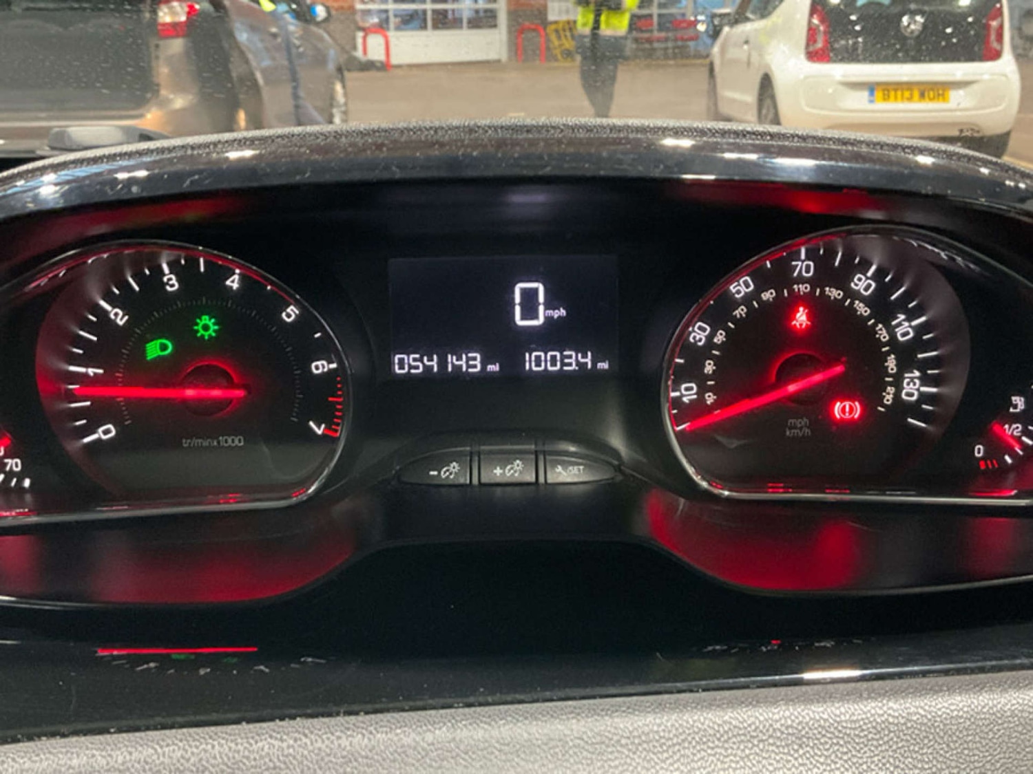 Used Peugeot 208 2012 for sale - 77378366: Photo 8