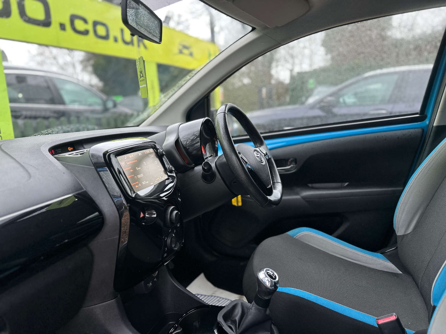 Used Toyota AYGO 2015 for sale - 77164845: Photo 17