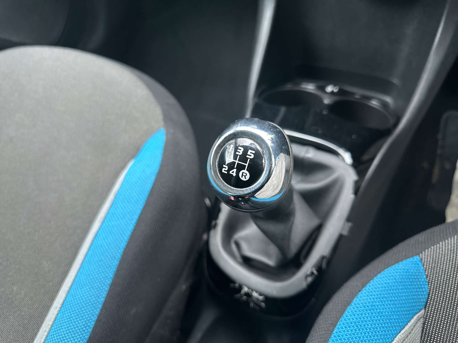 Used Toyota AYGO 2015 for sale - 77164845: Photo 34