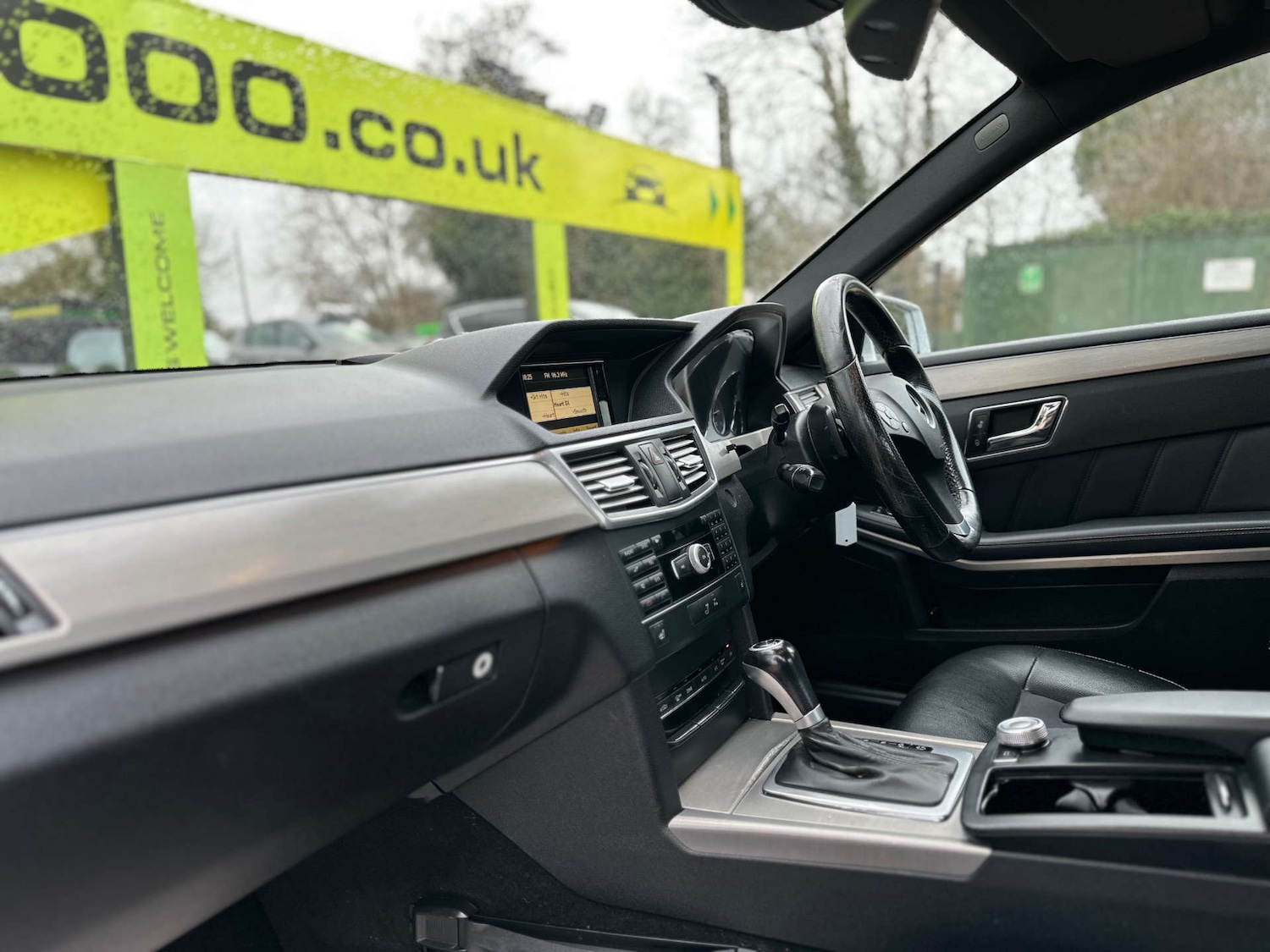 Used Mercedes-Benz E Class 2010 for sale - 77172440: Photo 15