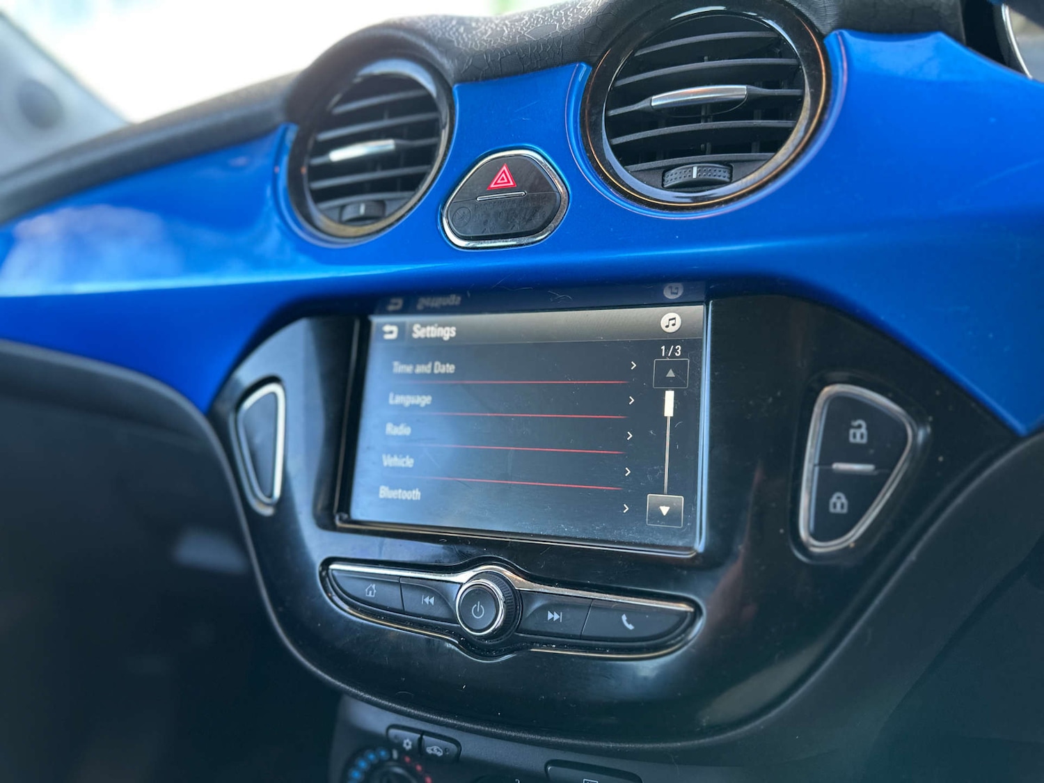 Used Vauxhall ADAM 2016 for sale - 76693622: Photo 21