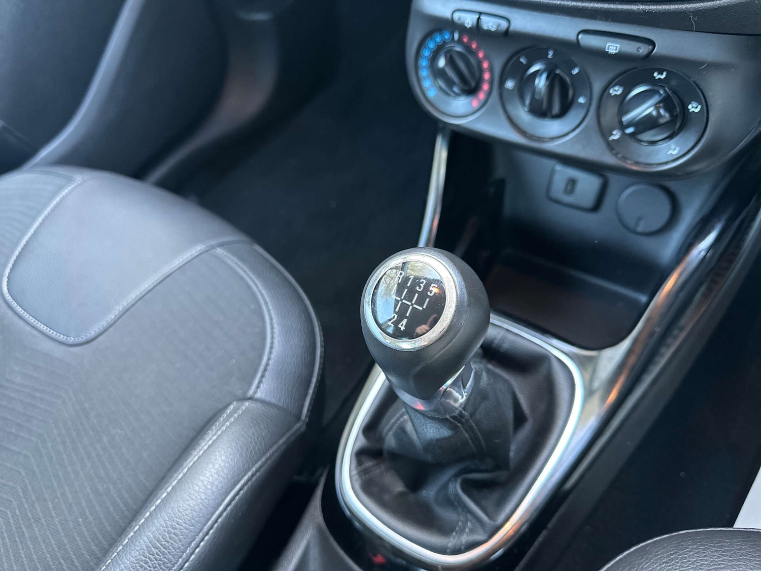 Used Vauxhall ADAM 2016 for sale - 76693622: Photo 23