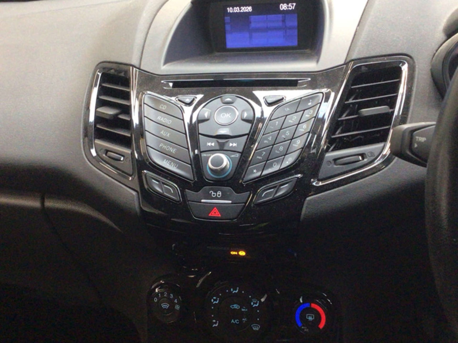 Used Honda CR-V 2013 for sale - 77933972: Photo 2