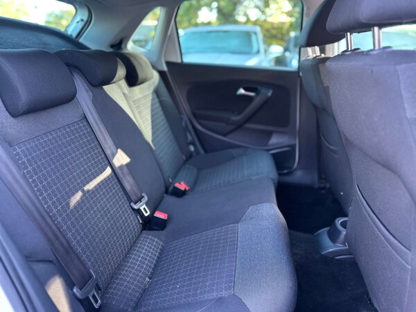 Used Volkswagen Polo 2017 for sale - 76330108: Photo 10