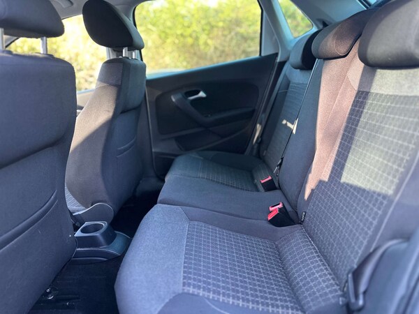 Used Volkswagen Polo 2017 for sale - 76330108: Photo 8