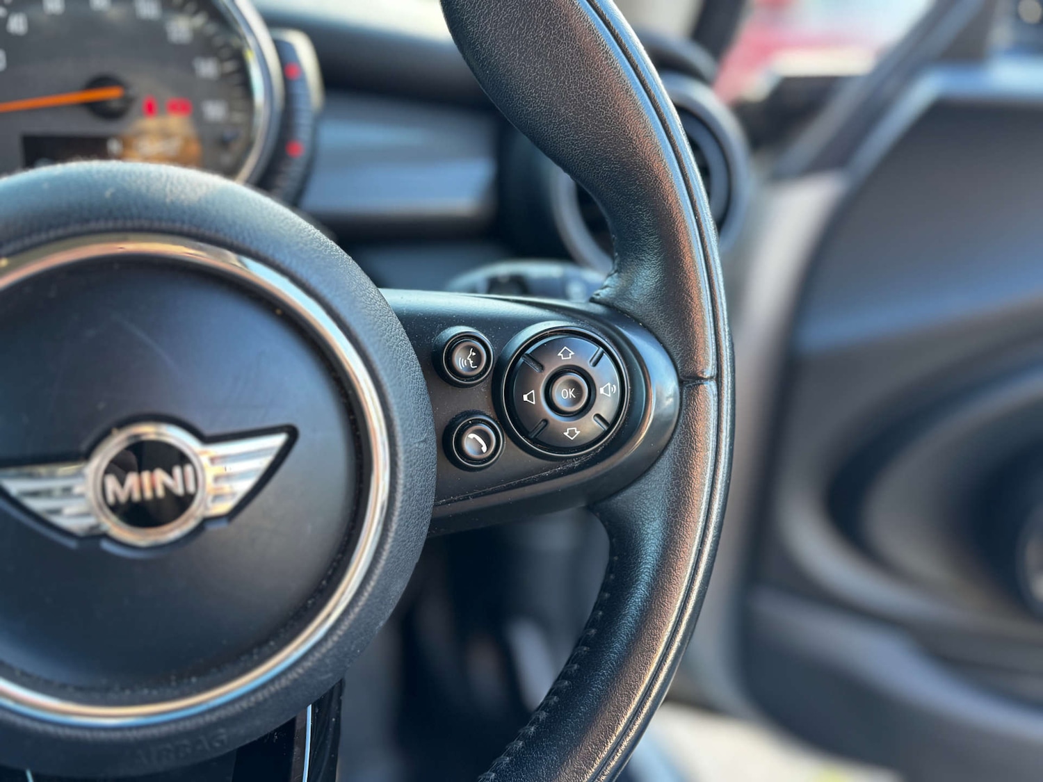 Used MINI Hatch 2014 for sale - 78011137: Photo 30