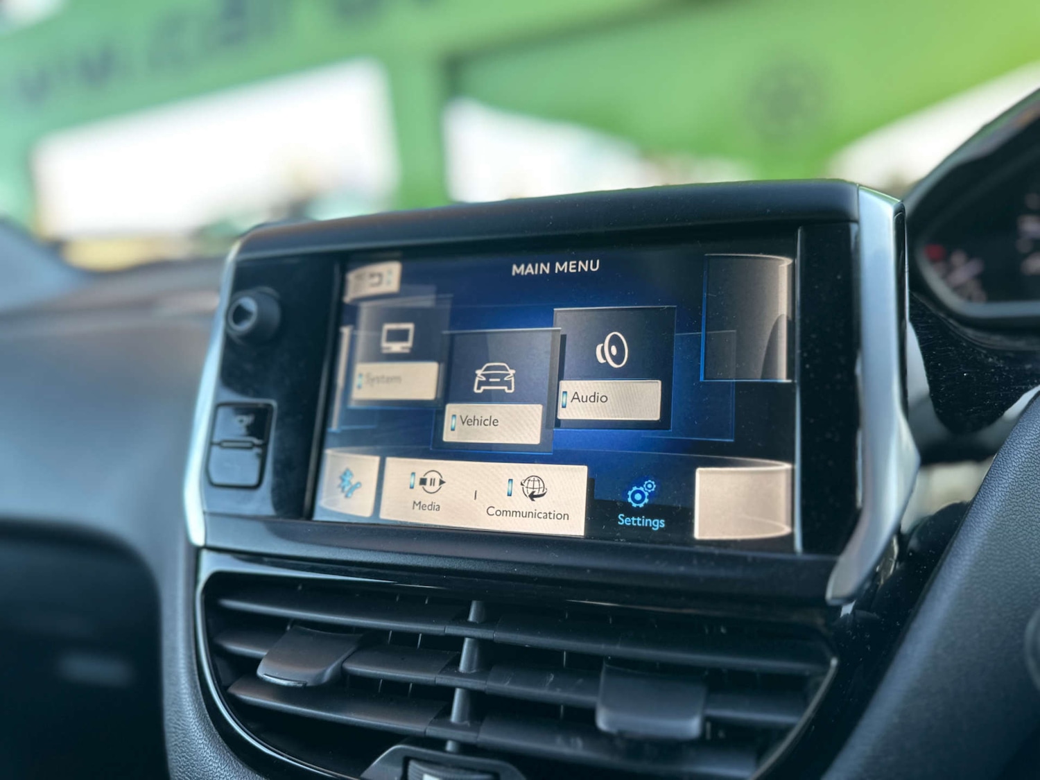 Used Peugeot 208 2013 for sale - 77693723: Photo 20