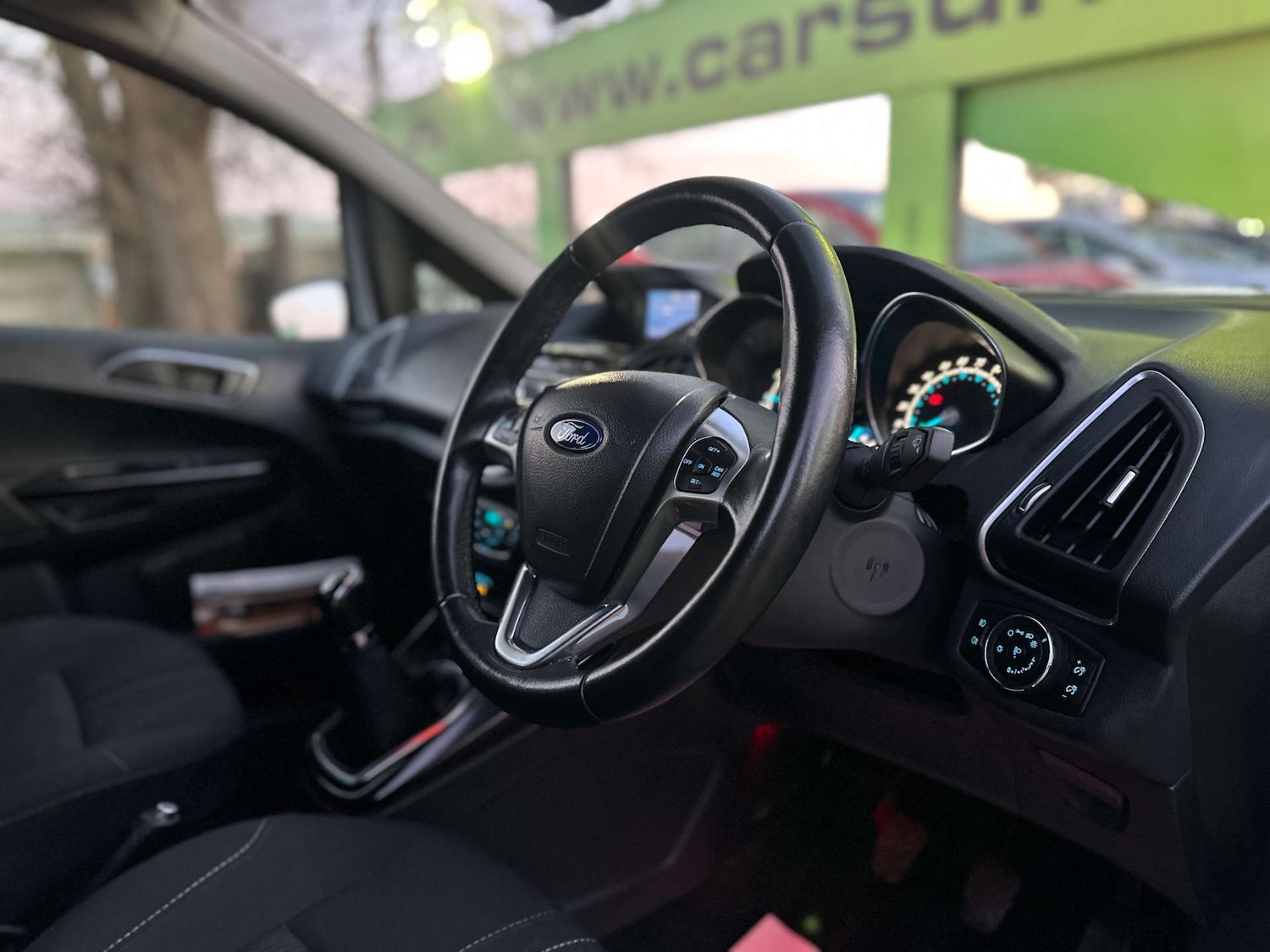 Used Ford B-MAX 2014 for sale - 76735818: Photo 2