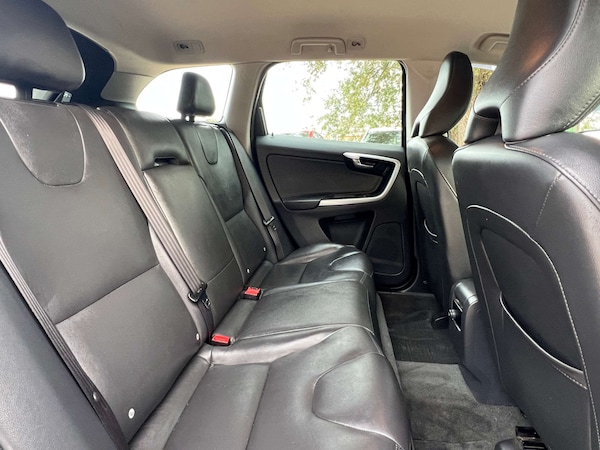 Used Volvo XC60 2014 for sale - 76222981: Photo 14