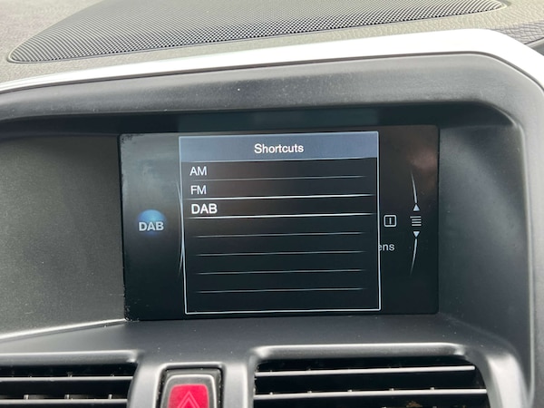 Used Volvo XC60 2014 for sale - 76222981: Photo 15