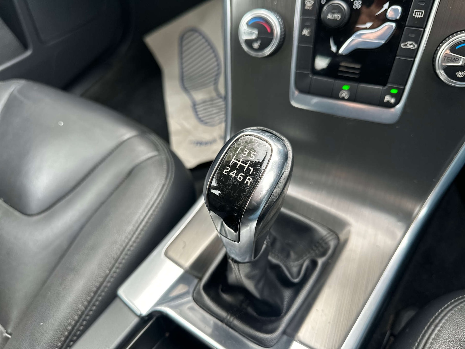 Used Volvo XC60 2014 for sale - 76222981: Photo 20