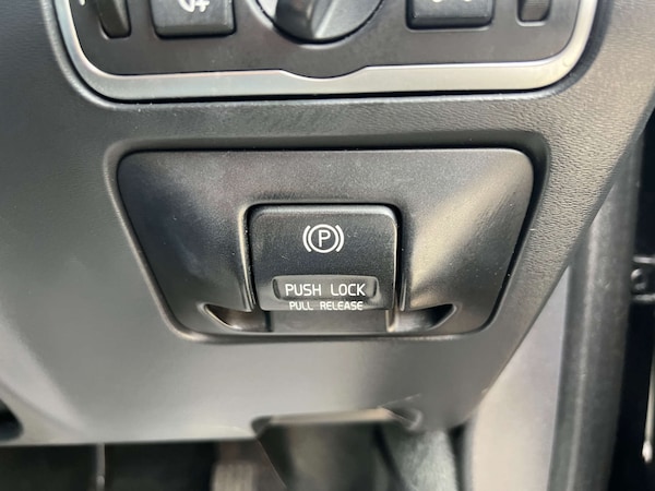 Used Volvo XC60 2014 for sale - 76222981: Photo 28