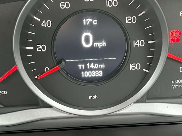 Used Volvo XC60 2014 for sale - 76222981: Photo 29