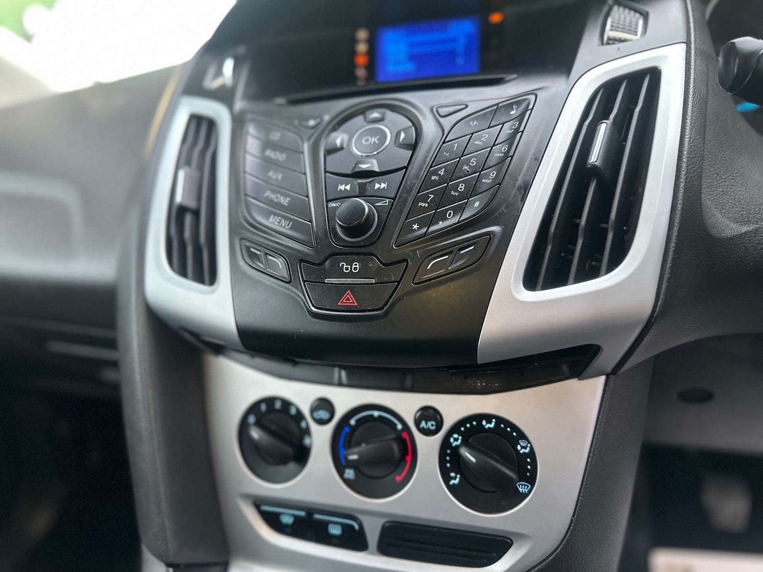 Used Ford Focus 2011 for sale - 76594722: Photo 21